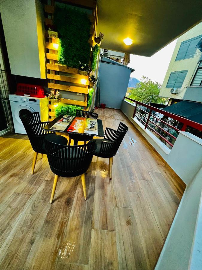 Luxury Apartaments Тирана Екстериор снимка